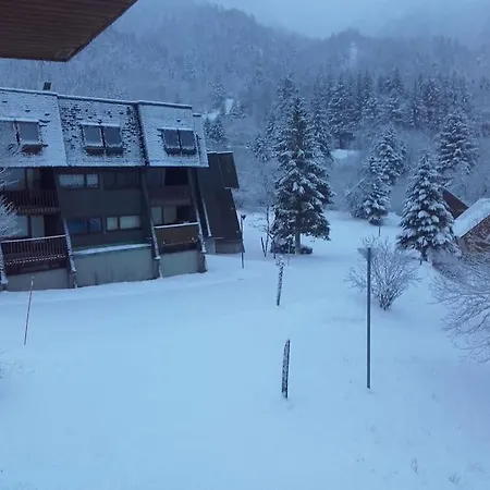 Avec Balcon Au Dore